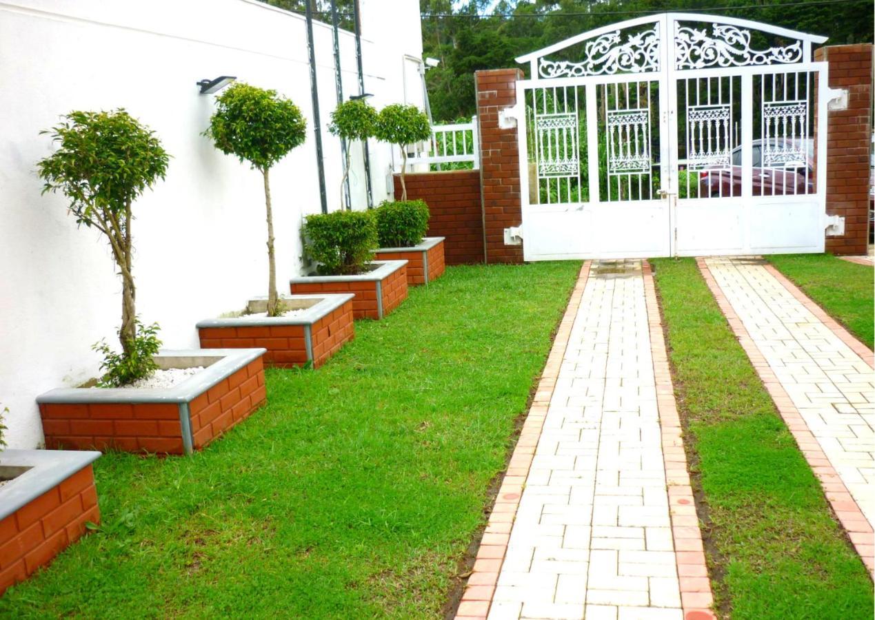 Twin Villa Red Nuwara Eliya Exterior photo